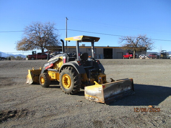 2019 John Deere 210L