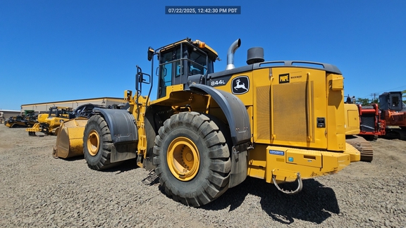 2020 John Deere 844L