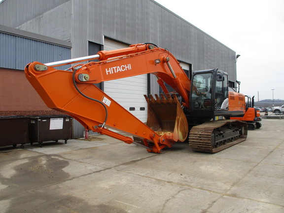 2010 Hitachi ZX350