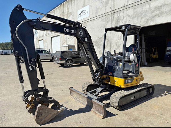2022 John Deere 35G