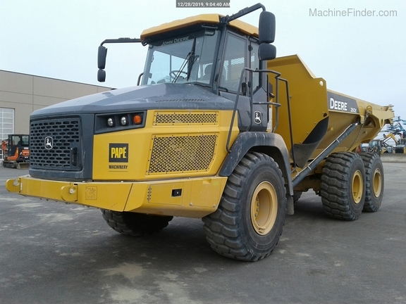 2019 John Deere 260E