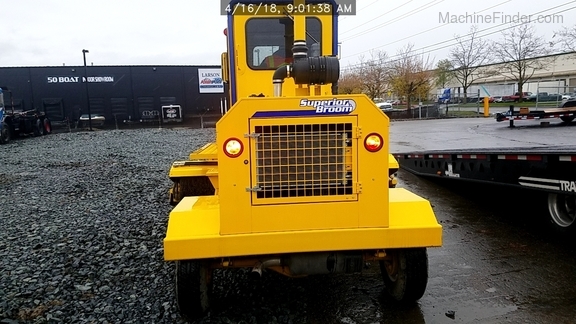 2016 Superior Broom DT80J
