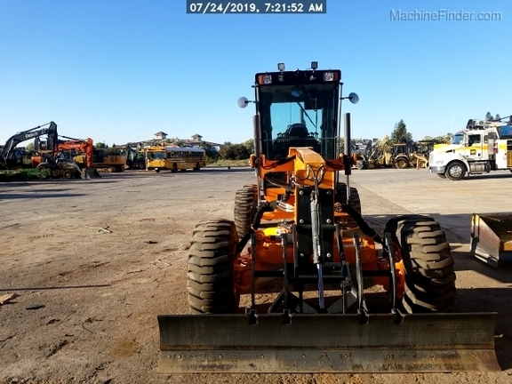 2018 Leeboy G700