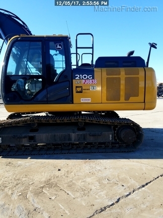 2016 John Deere 210G