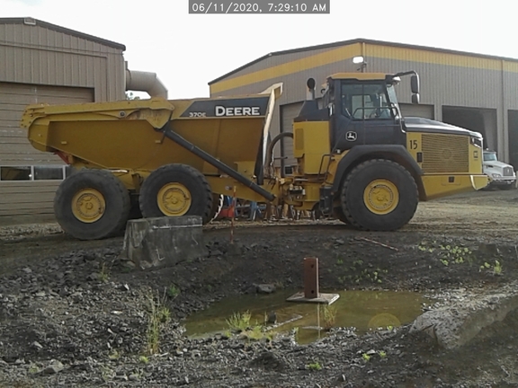 2016 John Deere 370E