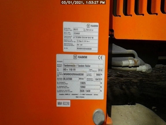 2019 Hamm HD110I