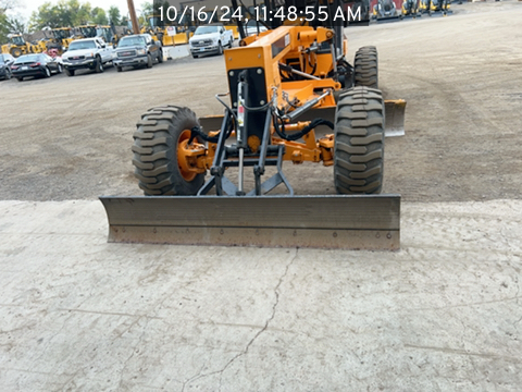 2021 Leeboy G700B