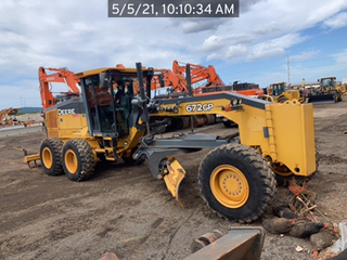 2017 John Deere 672GP
