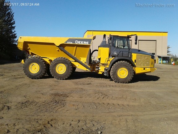 2016 John Deere 370E