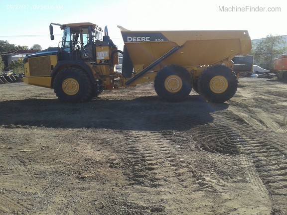 2016 John Deere 370E