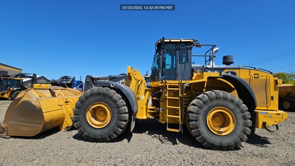 2020 John Deere 844L
