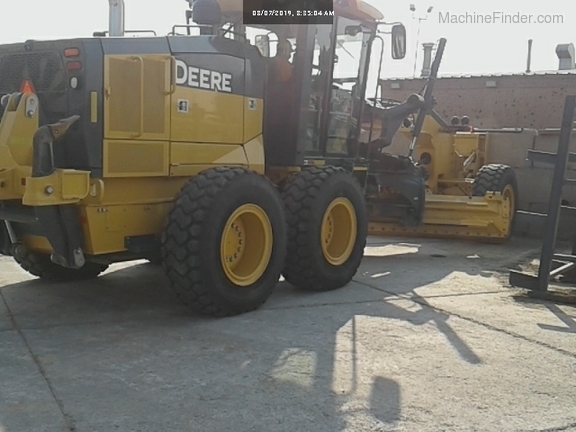 2017 John Deere 772GP