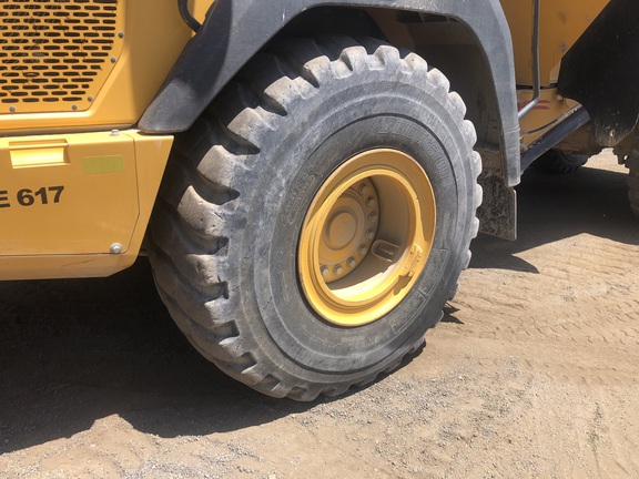 2019 John Deere 260E