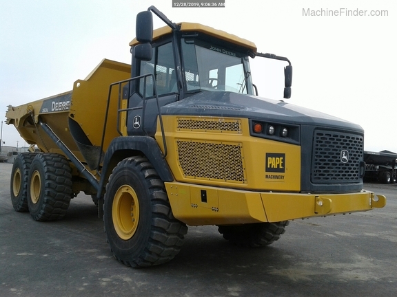 2019 John Deere 260E