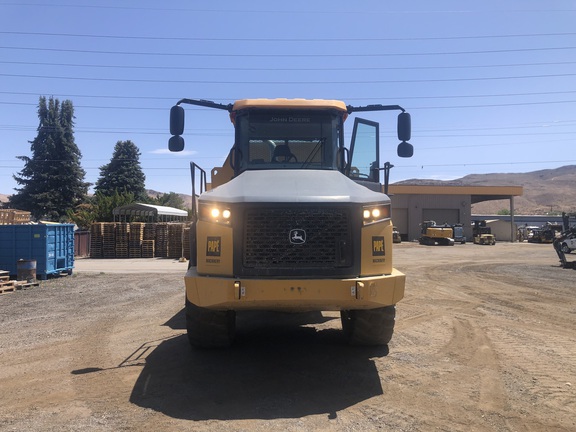 2019 John Deere 260E