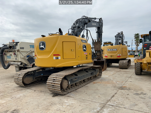 2022 John Deere 245G