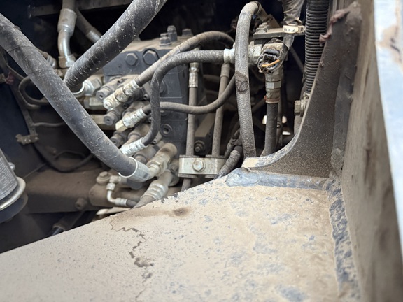 2022 Komatsu WA2708