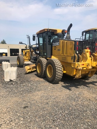 2013 John Deere 870G