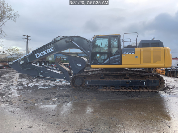 2019 John Deere 300GLC