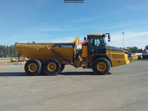 2017 John Deere 310E