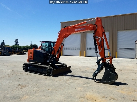 2018 Hitachi ZX85-5