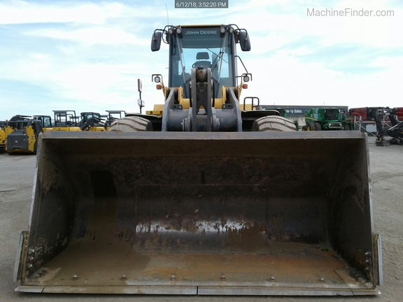 2017 John Deere 644K