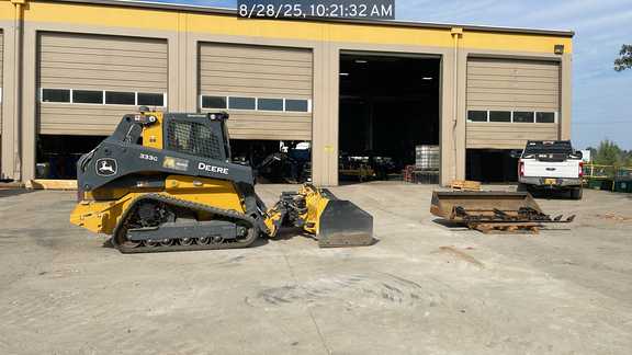 2023 John Deere 333G