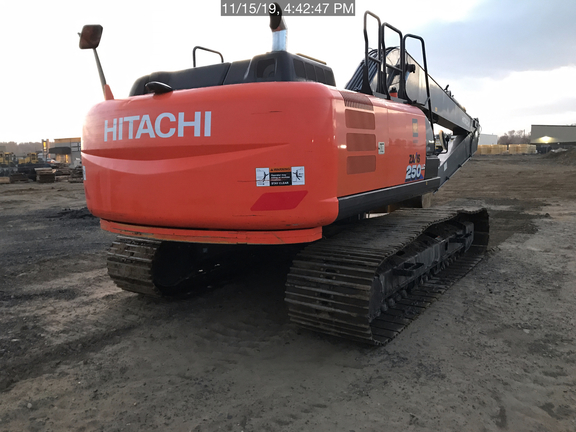 2017 Hitachi ZX2506