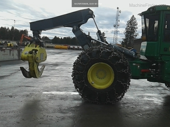 2019 John Deere 648LII