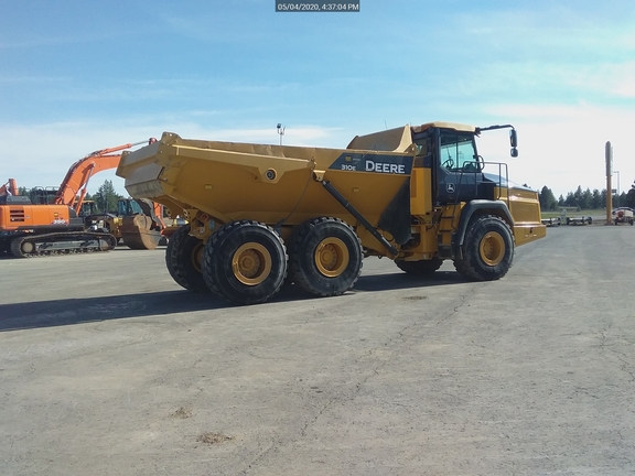2017 John Deere 310E