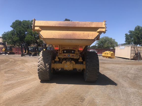 2019 John Deere 260E