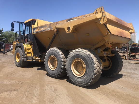 2019 John Deere 260E