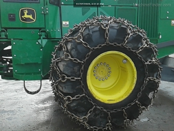 2019 John Deere 648LII