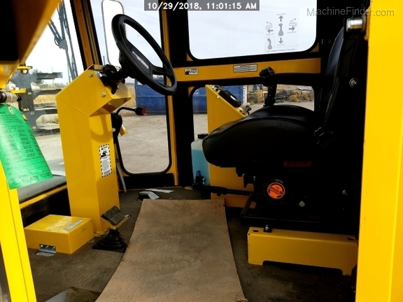 2017 Superior Broom DT74J