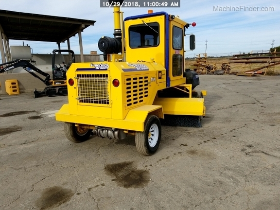 2017 Superior Broom DT74J