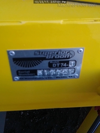 2017 Superior Broom DT74J