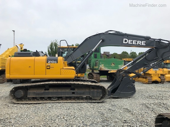 2013 John Deere 210G