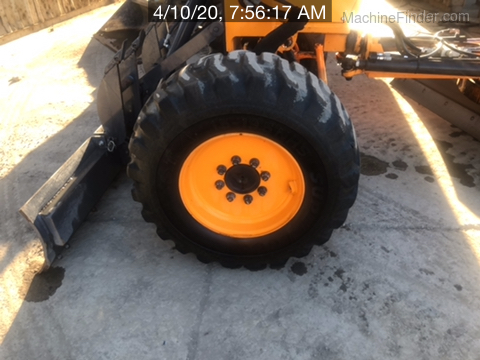 2016 Leeboy G700