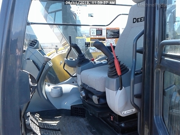 2018 John Deere 75G