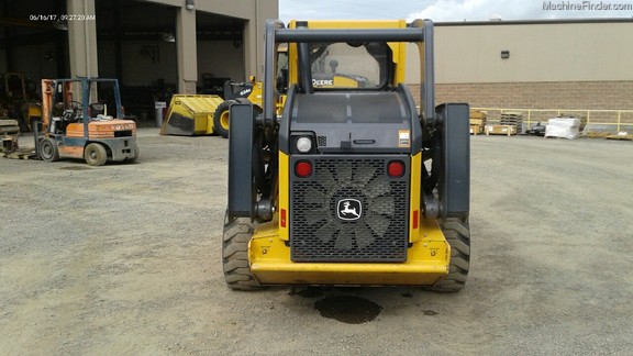 2015 John Deere 326E