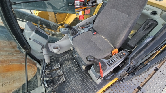 2022 John Deere 470P