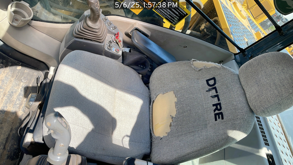 2012 John Deere 200DLC