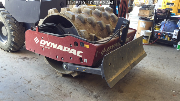 2019 Dynapac CA1300