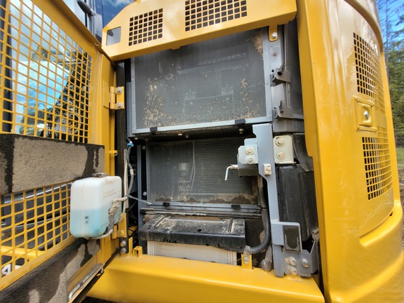 2023 John Deere 245P