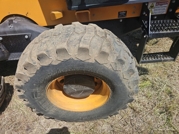 2021 Leeboy G700B