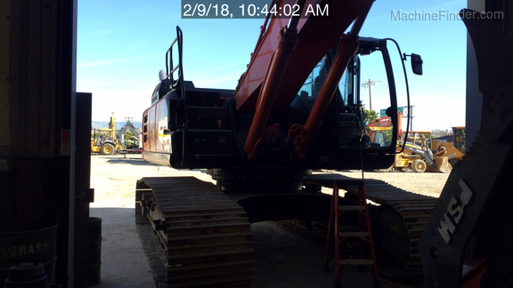 2017 Hitachi ZX3506