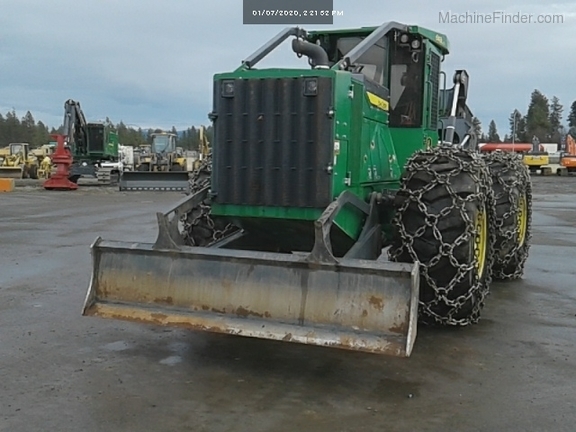 2019 John Deere 648LII