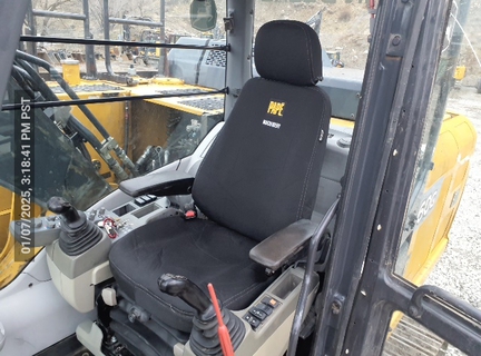 2016 John Deere 160GLC