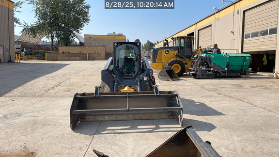 2023 John Deere 333G