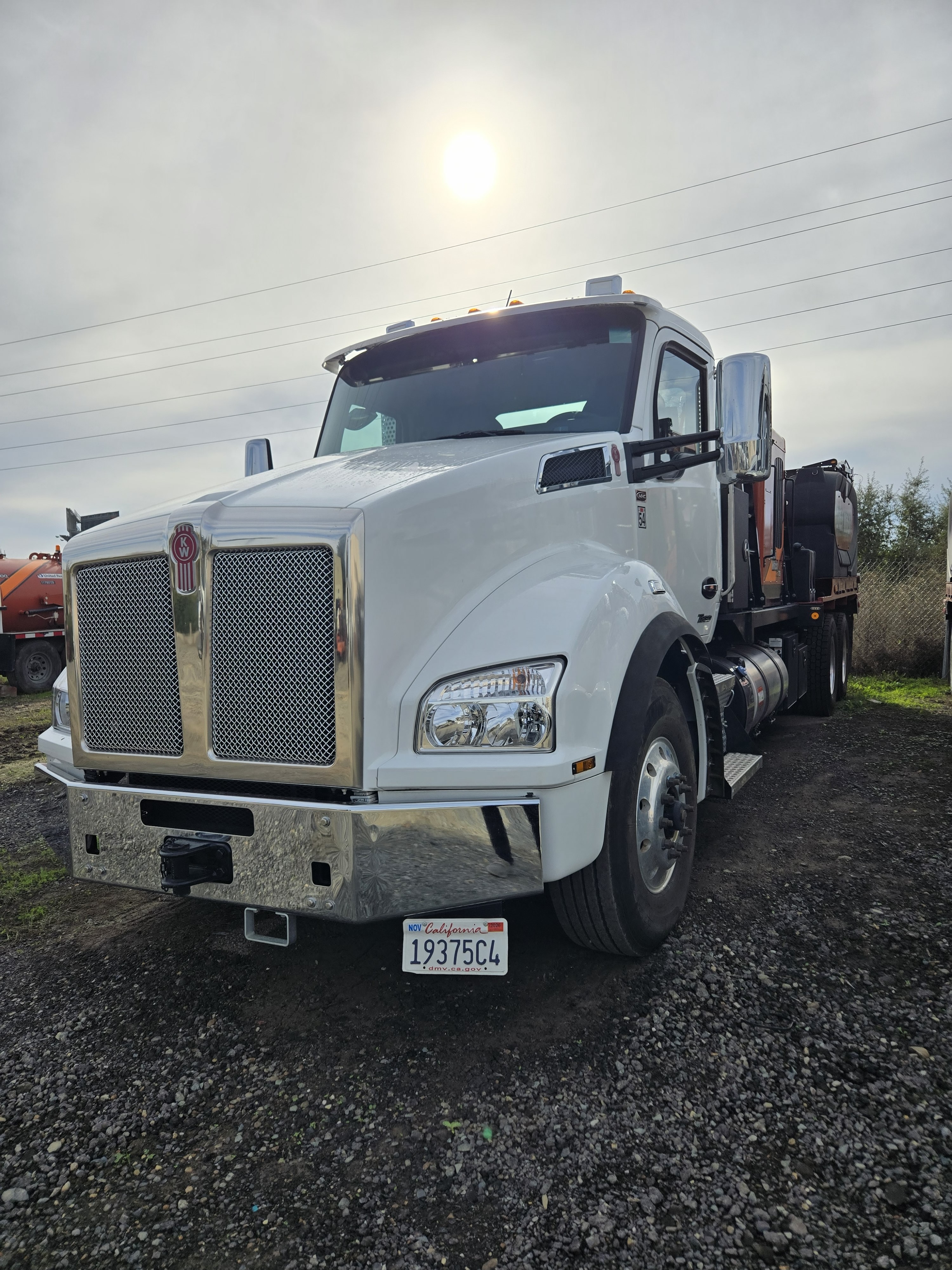 2023 Ditch Witch HXT75
